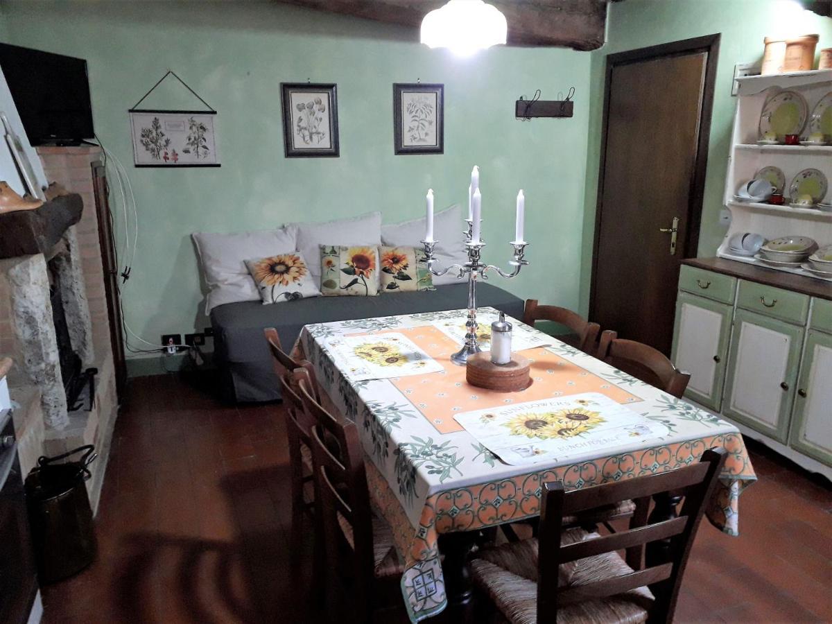 Il Mirtillo - A Truly Magical Place In The Heart Of Tuscany, Nestled In A Medieval Village Chianni Exterior foto