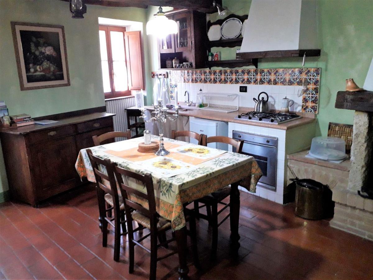 Il Mirtillo - A Truly Magical Place In The Heart Of Tuscany, Nestled In A Medieval Village Chianni Exterior foto